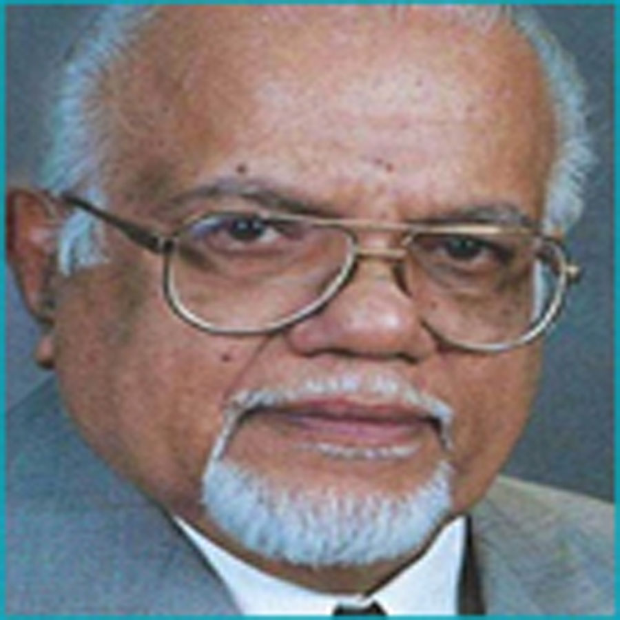 Dr K Varghese